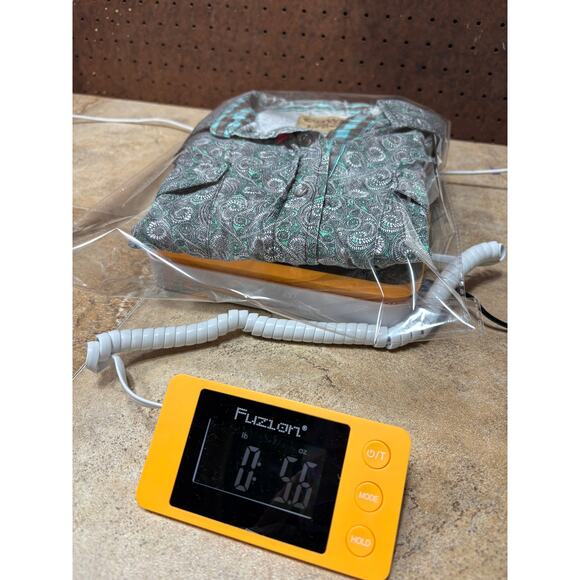 Cowgirl Legend Western Shirt XL Short Sleeve Snap Front Western Pattern - Picture 6 of 6